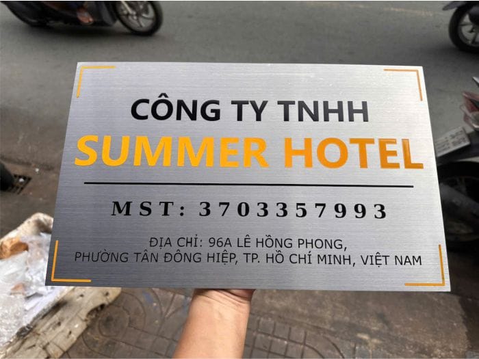 Làm Bảng Hiệu