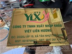 Bảng hiệu công ty inox vàng gương